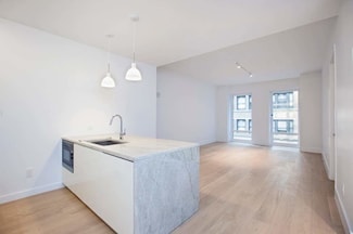 15 W 61st St Unit 3M, New York, NY 10023