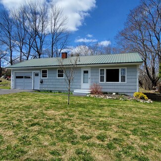 129 South St, Calais, ME 04619