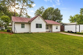 113 S Parkside St, Desloge, MO 63601