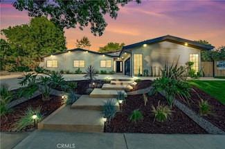 5534 Pattilar Ave, Woodland Hills, CA 91367