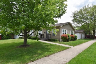 650 W Park Ave, Aurora, IL 60506