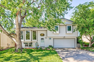 13918 Greenfield Rd, Omaha, NE 68138