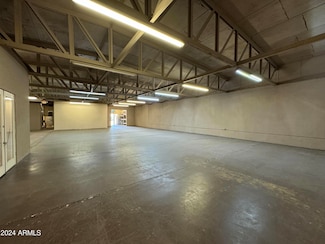 25 N Extension Rd, Mesa, AZ 85201