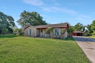 134 Hollyvale Dr, Houston, TX 77060