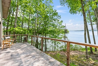 36 Storer Rd, Bremen, ME 04551