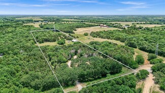 2560 W Vernon St, Bells, TX 75414