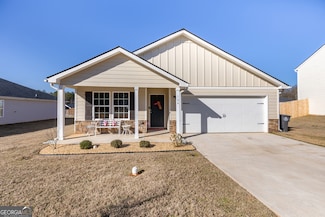 104 Catalpa Rd, Milner, GA 30257