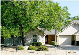1004 W North Ave, Lampasas, TX 76550