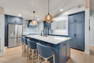 9 Southshore Cir, Malakoff, TX 75148