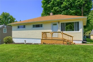116 Naugle Rd, Beaver Falls, PA 15010