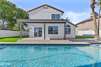 4545 E Mcneil St, Phoenix, AZ 85044