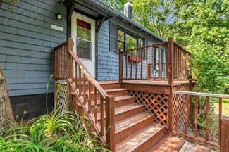 4 3rd Rd, Woburn, MA 01801