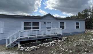 482 Derrick Dr, Spring Branch, TX 78070