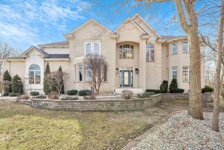 544 Brighton Ln, Dyer, IN 46311