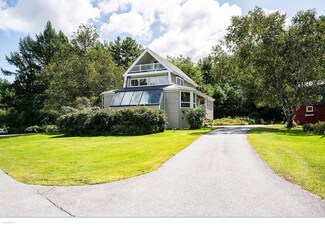21 Colony Ln, Bridgton, ME 04009