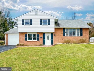 510 Wayne Dr, Southampton, PA 18966