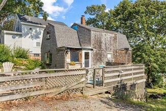 19 Hawthorne Rd, Gloucester, MA 01930