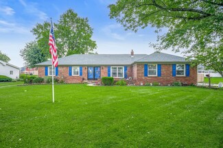3257 S Leonard Rd, New Palestine, IN 46163