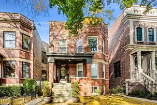 1240 W Cornelia Ave, Chicago, IL 60657