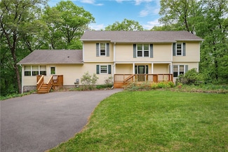 7822 Blue Valley Dr S, Eau Claire, WI 54703