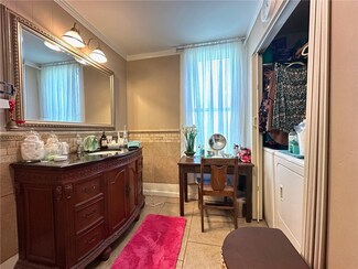 606 NW 1st St, Atkins, AR 72823