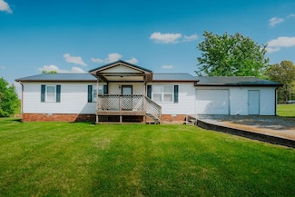 214 Lakeview Dr, Dixon, KY 42409