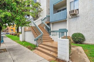 550 W Regent St Unit 334, Inglewood, CA 90301