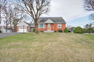 160 Garden St, Schenectady, NY 12306