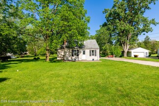535 Stoll Rd, Lansing, MI 48917