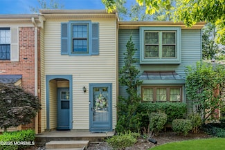 71 Bradford Ct, Matawan, NJ 07747