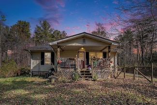65 Black Oak Ridge Rd, Blue Ridge, GA 30513