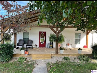 1118 S Walnut St, Upton, KY 42784