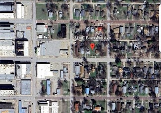 314 E Blackwell Ave, Blackwell, OK 74631