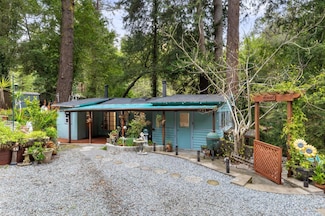 15725 Kings Creek Rd, Boulder Creek, CA 95006