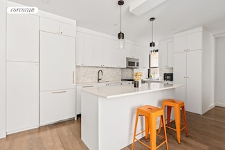 215 W 78th St Unit 2C, New York, NY 10024