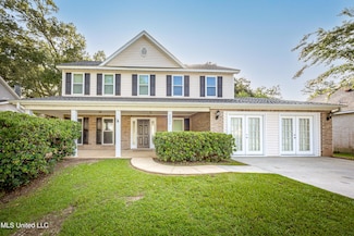 2204 Rue Beaux Chenes, Ocean Springs, MS 39564