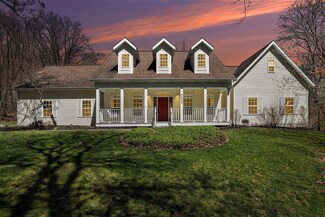 8929 Crooked Crow Dr NE, Ada, MI 49301