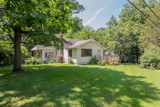 2139 Steger Ave, Kalamazoo, MI 49048