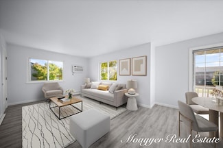 1051 Abbey Ct Unit 5, Holland, MI 49423