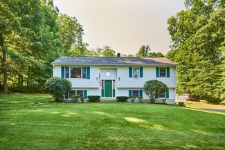 131 Munn Rd, Monson, MA 01057