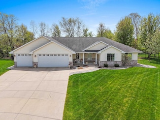 2074 Sandy Springs Rd, de Pere, WI 54115