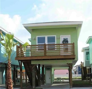 1924 S 11th St Unit 3, Port Aransas, TX 78373