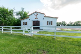 1514 Eisenhower Rd, Norman, OK 73069