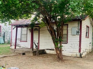 441 Hart St, Dallas, TX 75203