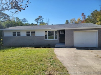 1830 Glenwick Dr, Fayetteville, NC 28304