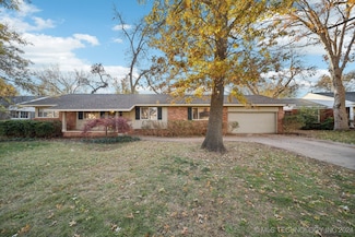 4334 S Trenton Ave, Tulsa, OK 74105