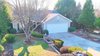 8430 Stoneman Place, Charlotte, NC 28217
