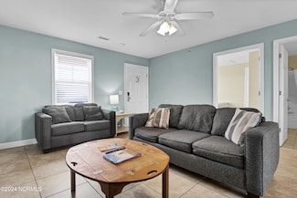 1505 N New River Dr Unit 110, Surf City, NC 28445