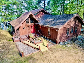 3282 Knotty Pine Tr, Eagle River, WI 54521