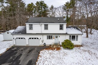 73 Pinewoods Rd, Lisbon, ME 04250